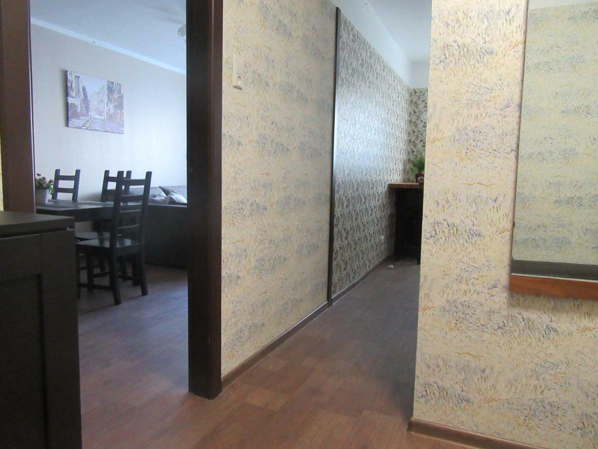 Family Apartment Рига Екстериор снимка