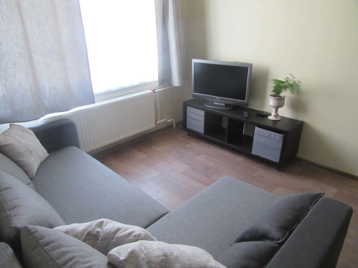 Family Apartment Рига Екстериор снимка