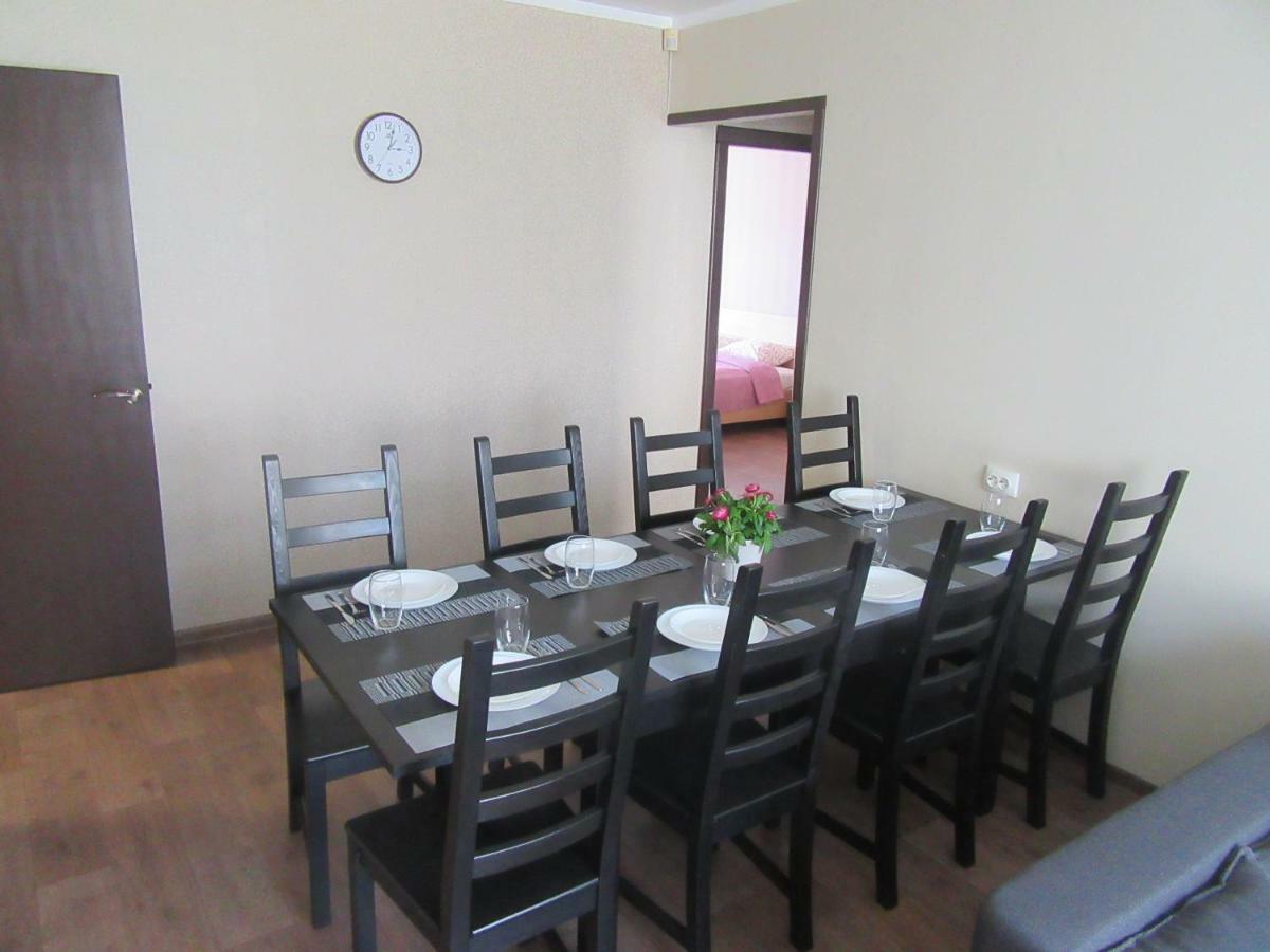 Family Apartment Рига Екстериор снимка