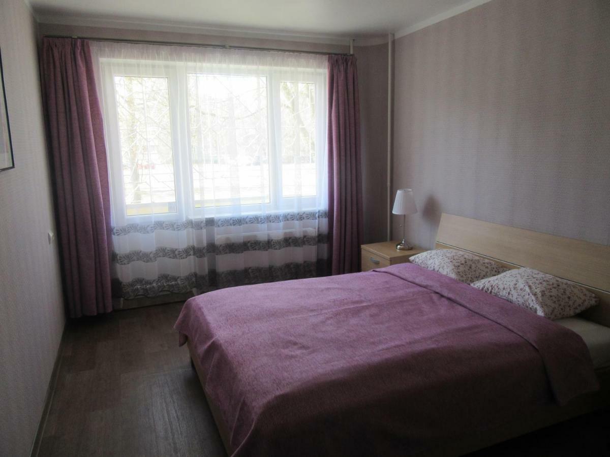 Family Apartment Рига Екстериор снимка